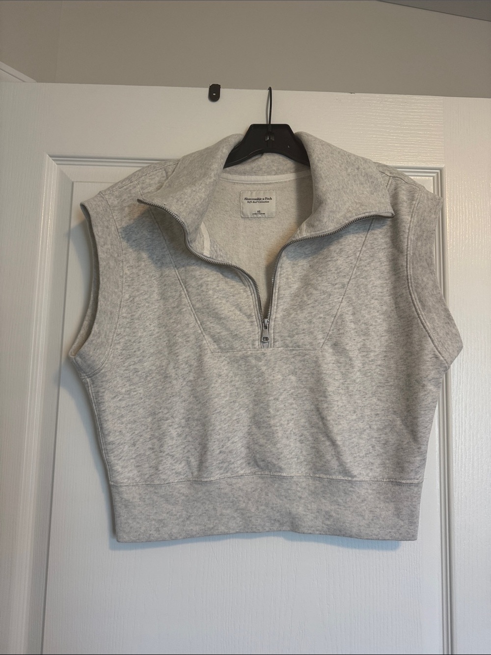 Sweater Vest